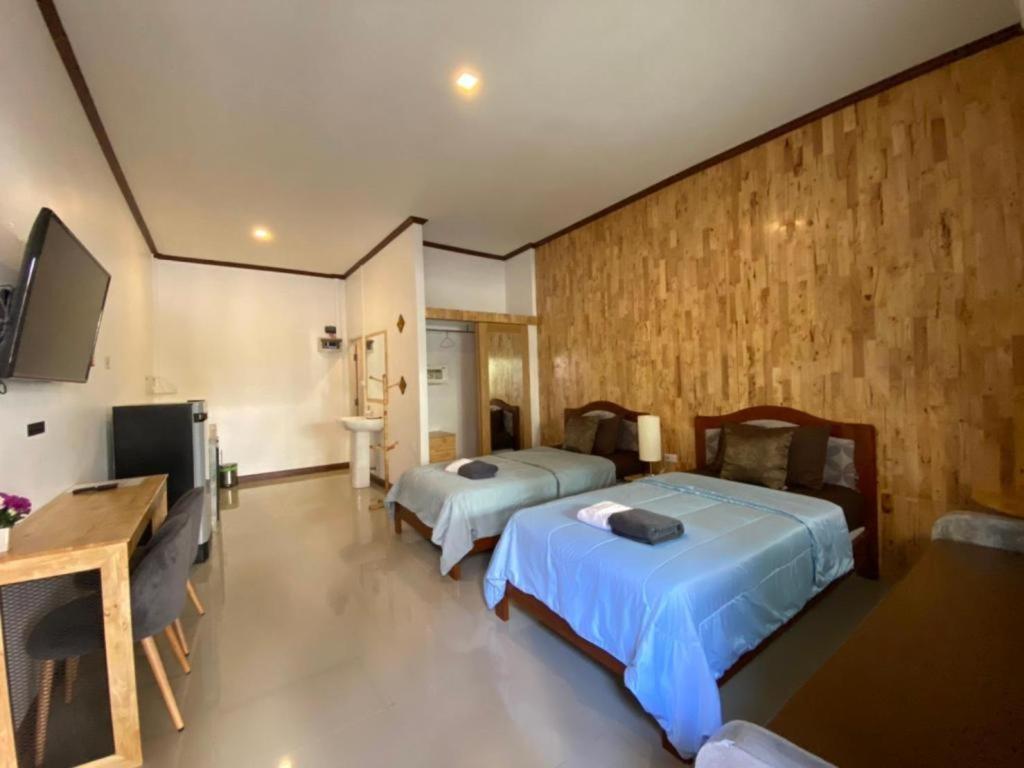 Paradise Land Resort Pattaya Pokoj fotografie