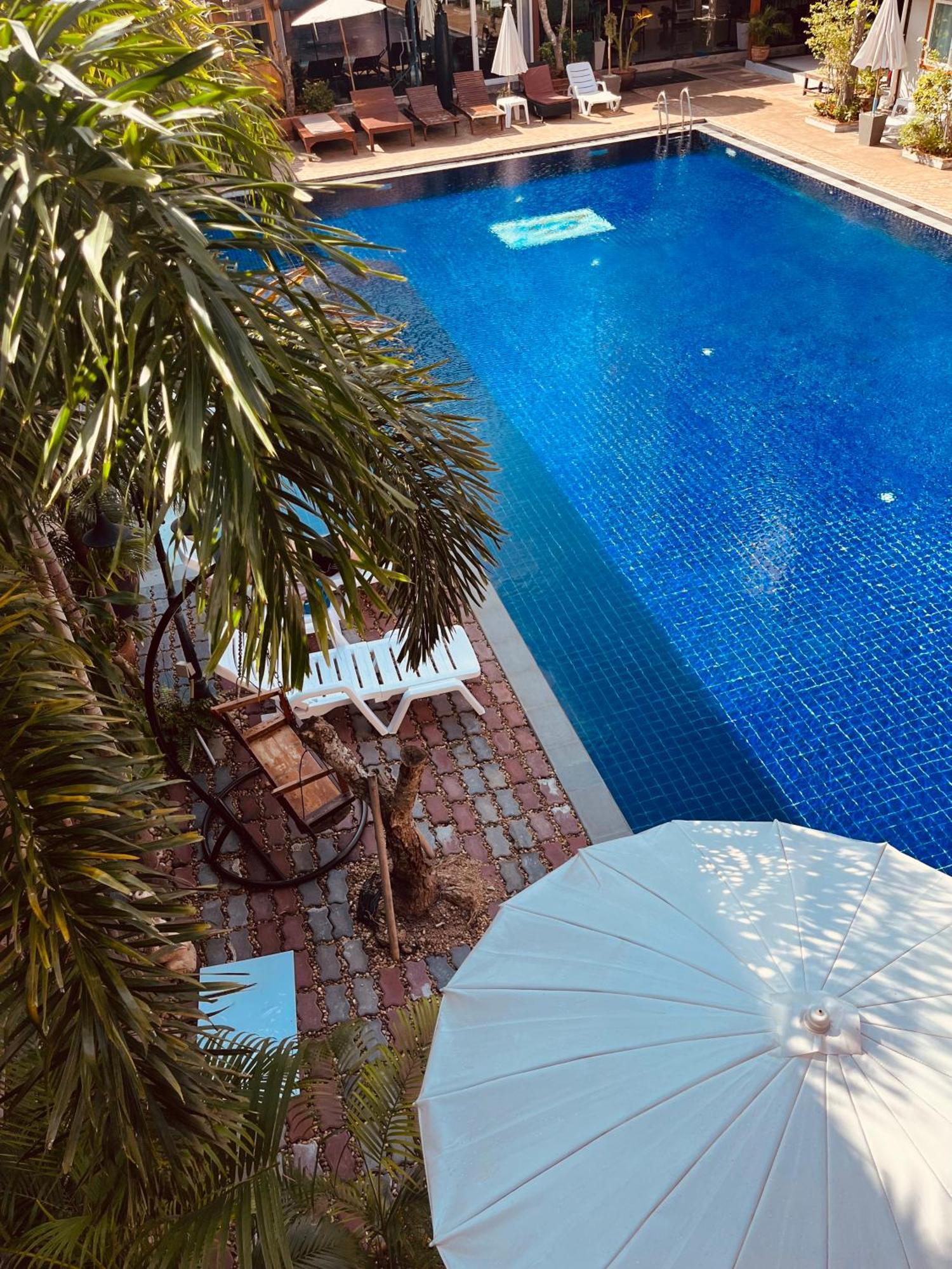 Paradise Land Resort Pattaya Exteriér fotografie