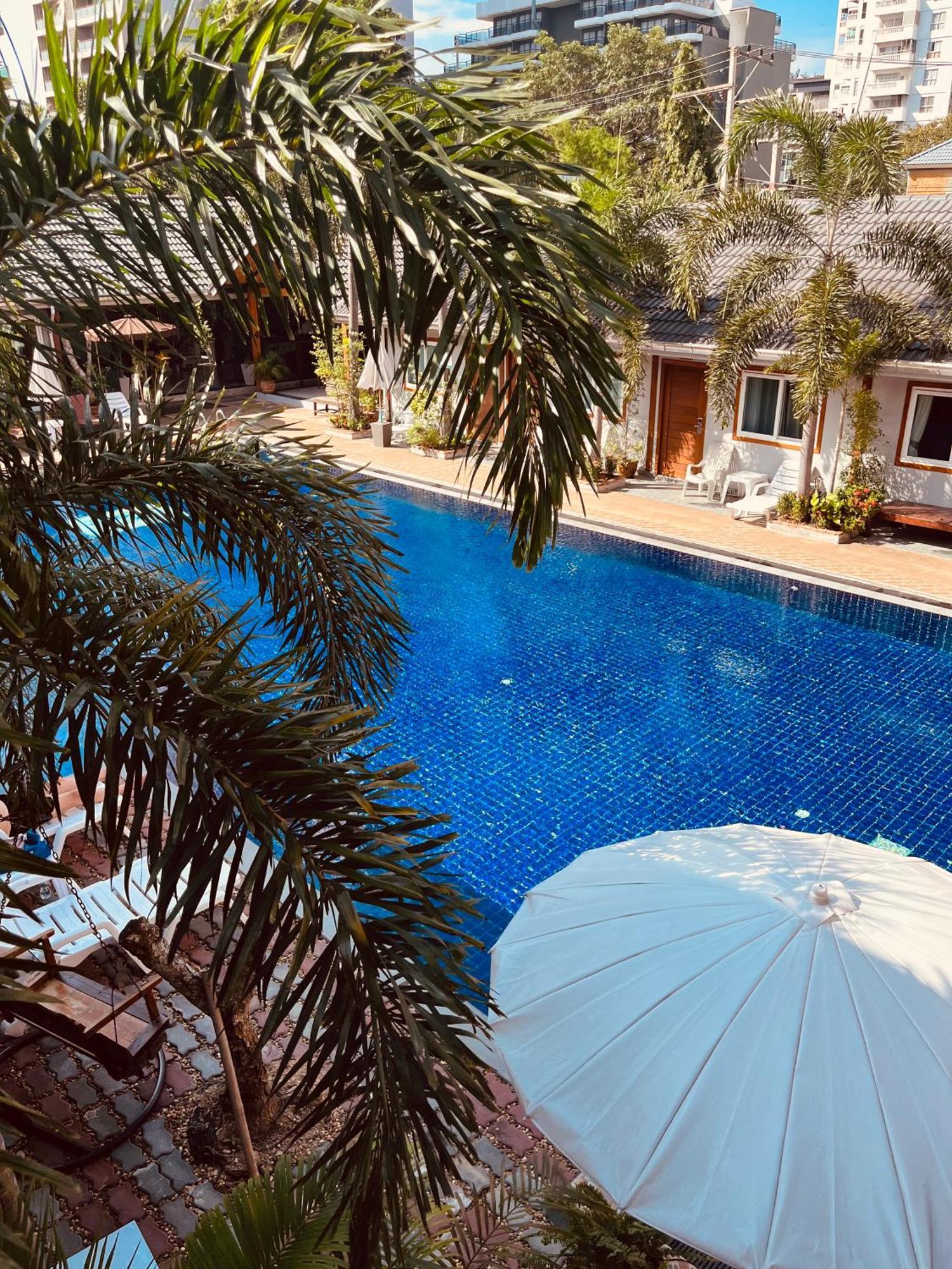 Paradise Land Resort Pattaya Exteriér fotografie