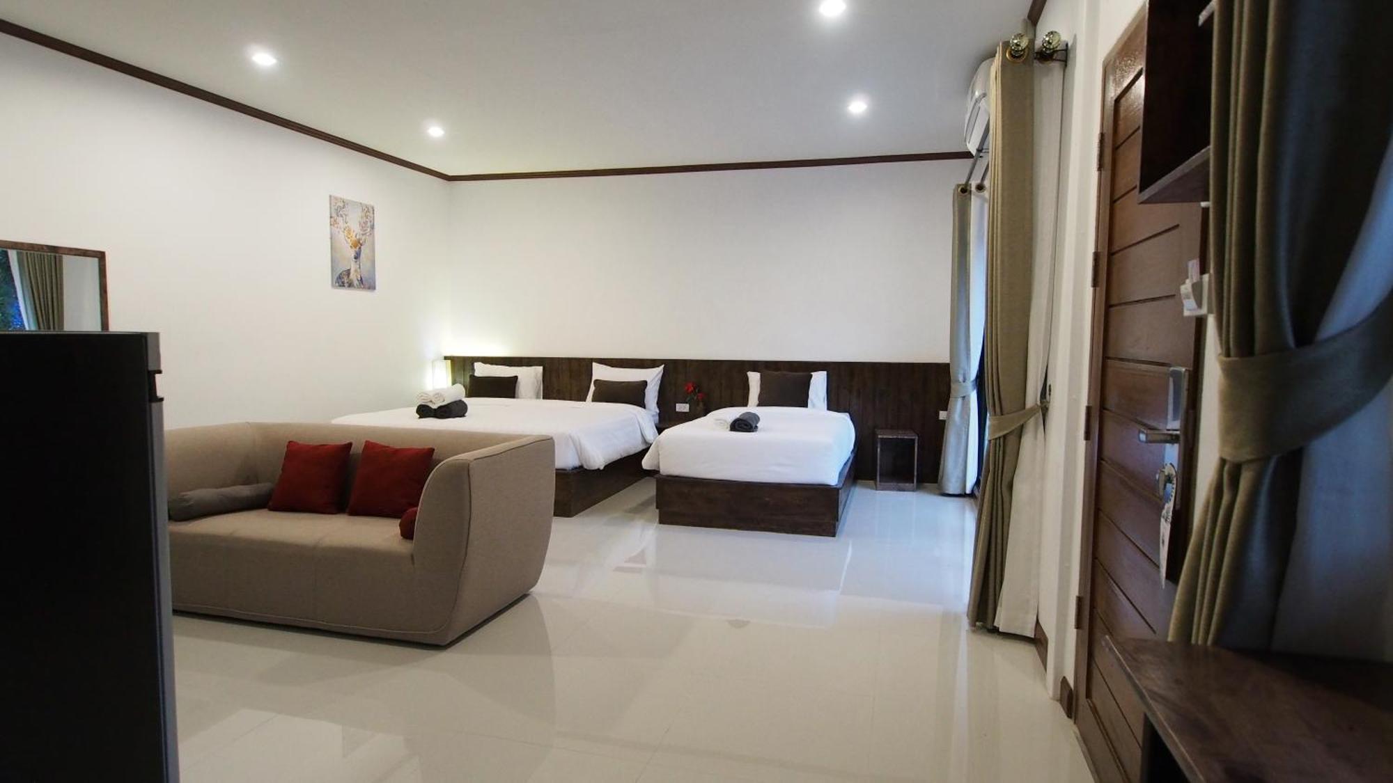 Paradise Land Resort Pattaya Pokoj fotografie